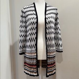 2/$40 🌸Chico’s Chevron Pattern Open Front Cardigan size 1 / Medium